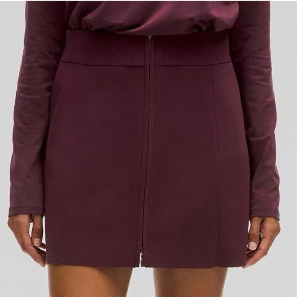 Lululemon Ribbed-Knit Mini Skirt, Garnet, NWT, size XL